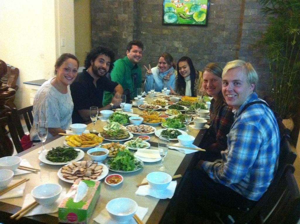 Viets Family River - Hoi An Homestay Buitenkant foto
